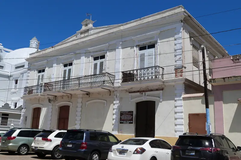 Foto del pueblo de Arecibo, no del negocio