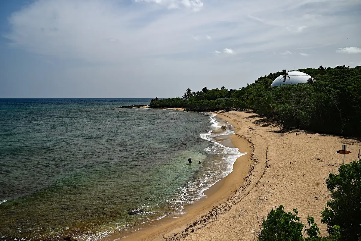 Town photo of Rincón, not of the business
