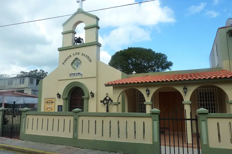 Town photo of Vieques, not of the business