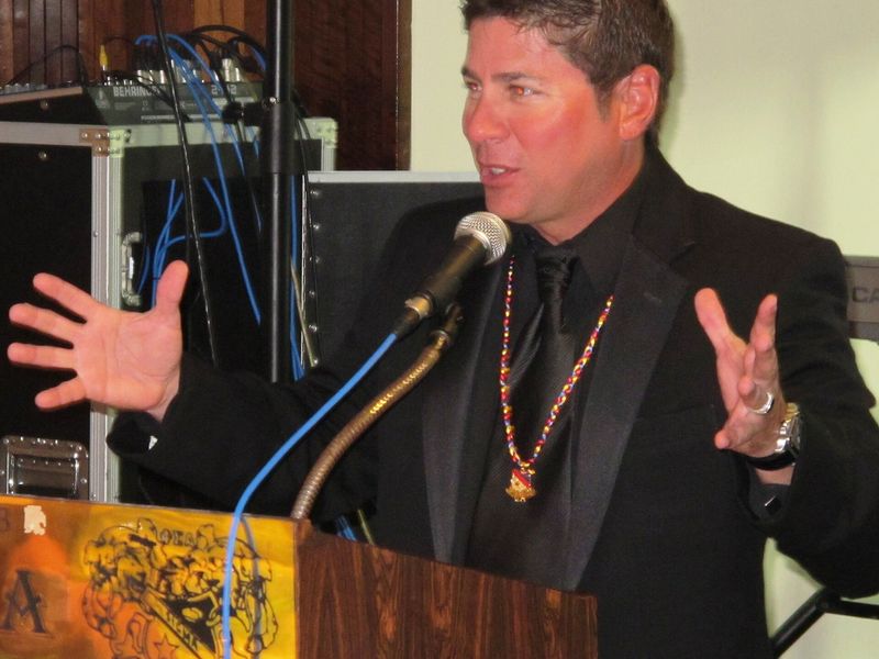 Raymond Arrieta