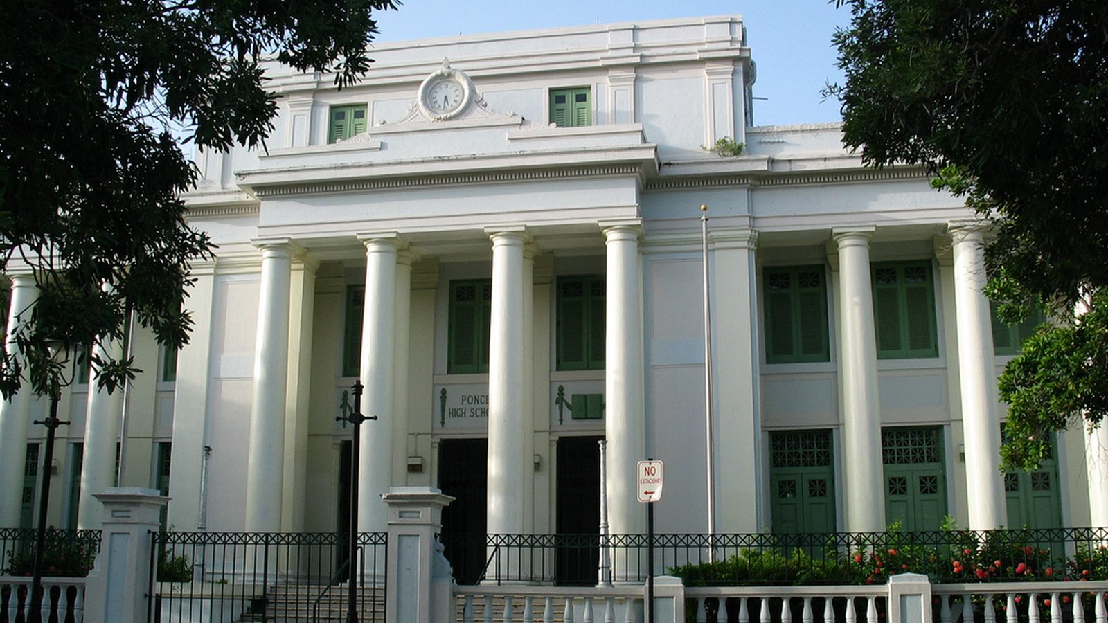 Partial front facade of Ponce High School in Ponce, Puerto Rico