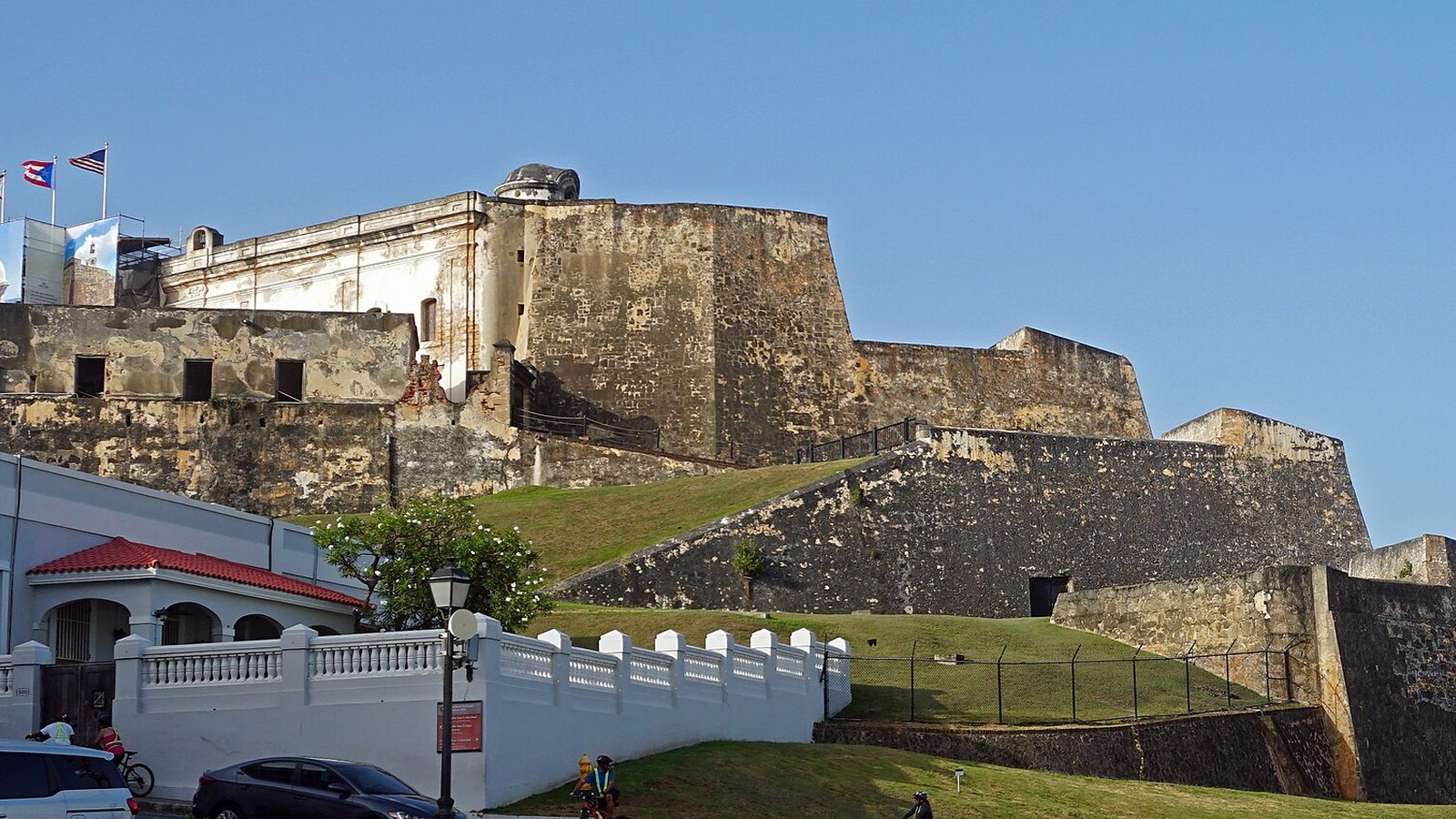 Castillo San Cristóbal, Old San Juan