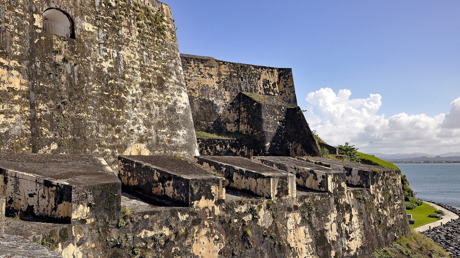 Walls of Castillo San Felipe del Morro facing San Juan Bay
