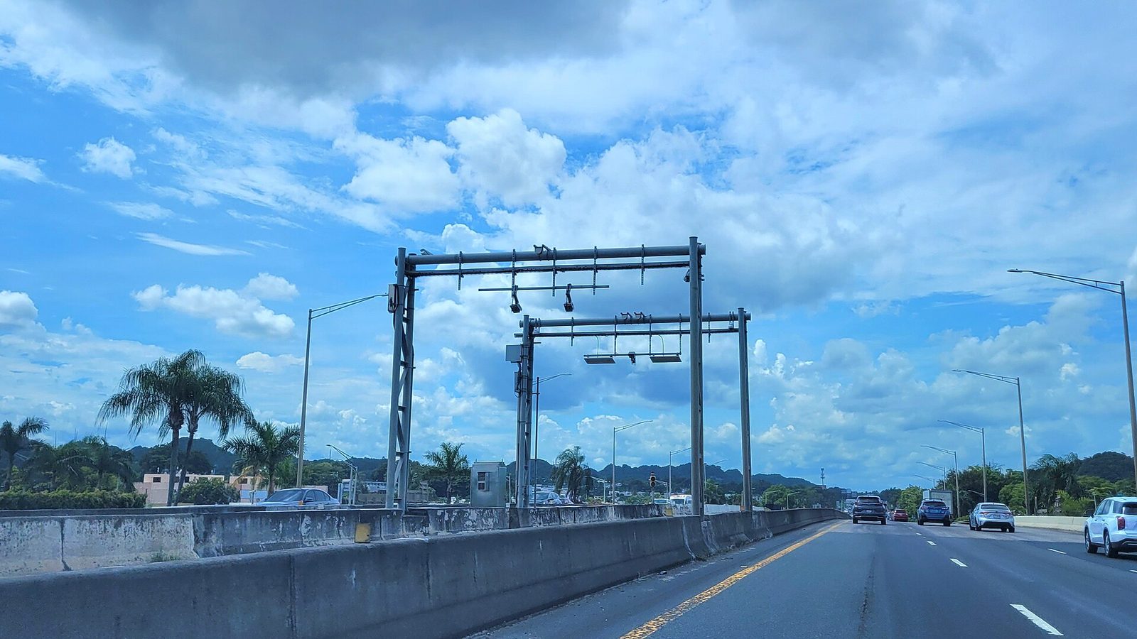 Highway PR-22 in Bayamón