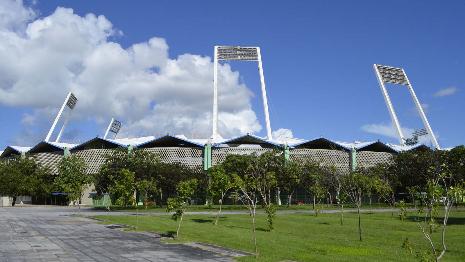 Exterior of Hiram Bithorn Stadium, San Juan (2013)