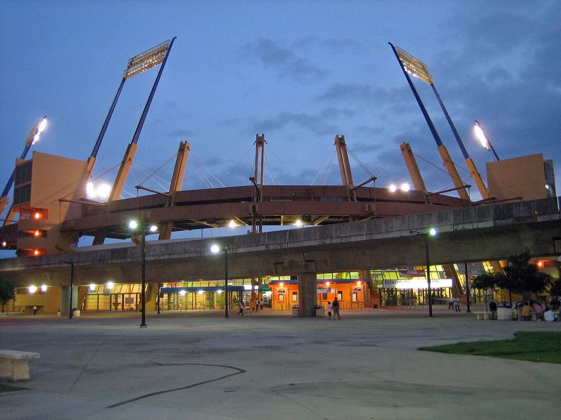 Juan Ramón Loubriel Stadium, Bayamón, at night