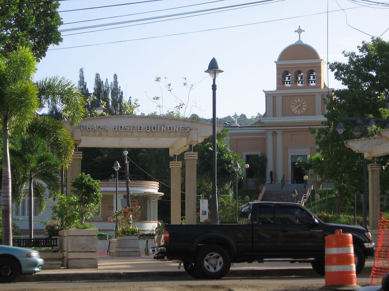The town plaza of Moca