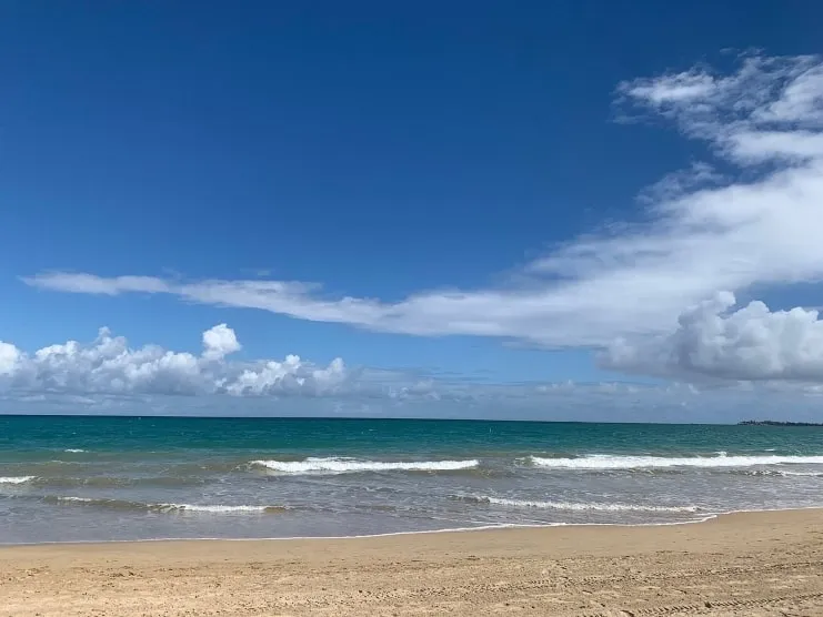 imagen de la orilla de la playa de Carolina
