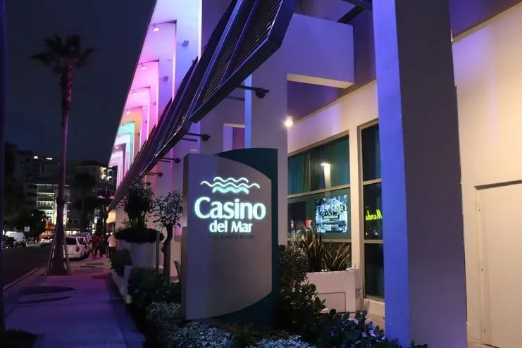 Casino del Mar en La Concha Renaissance Resort