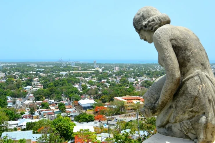 imagen de vista aérea de la ciudad de Ponce