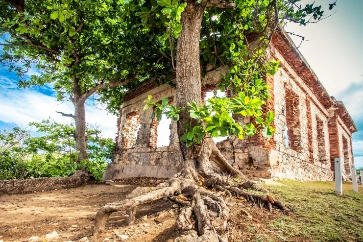 Ruinas del antiguo faro en Aguadilla