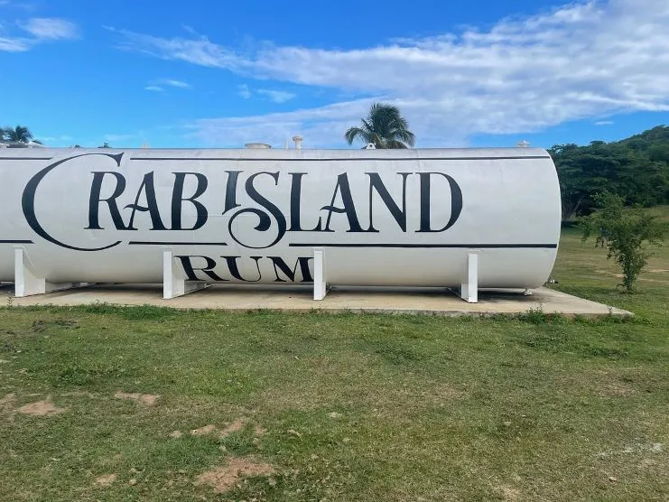 imagen de la destilería Crab Island Rum