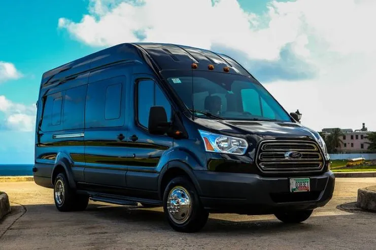 imagen de un shuttle privado