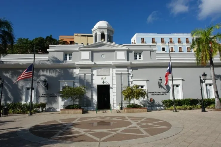 Antigua cárcel La Princesa, hoy oficinas de la Compañía de Turismo