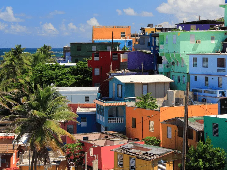 casas de colores en La Perla
