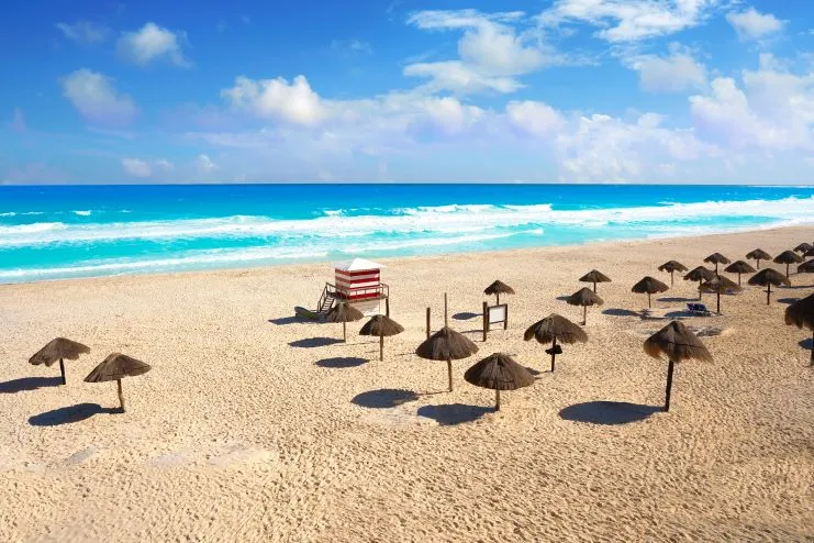 image of Playa Delfines