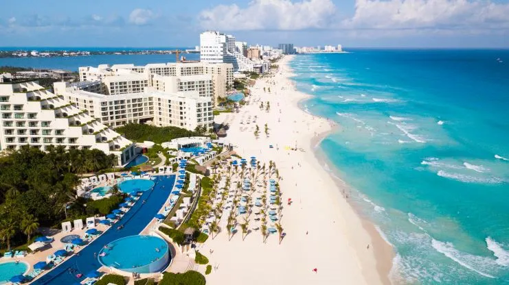 Photo: Puerto Rico vs Cancun: Which Is A Better Vacation Destination? (2026)