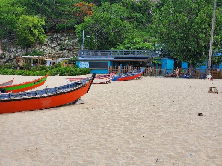 image of boats at the beach