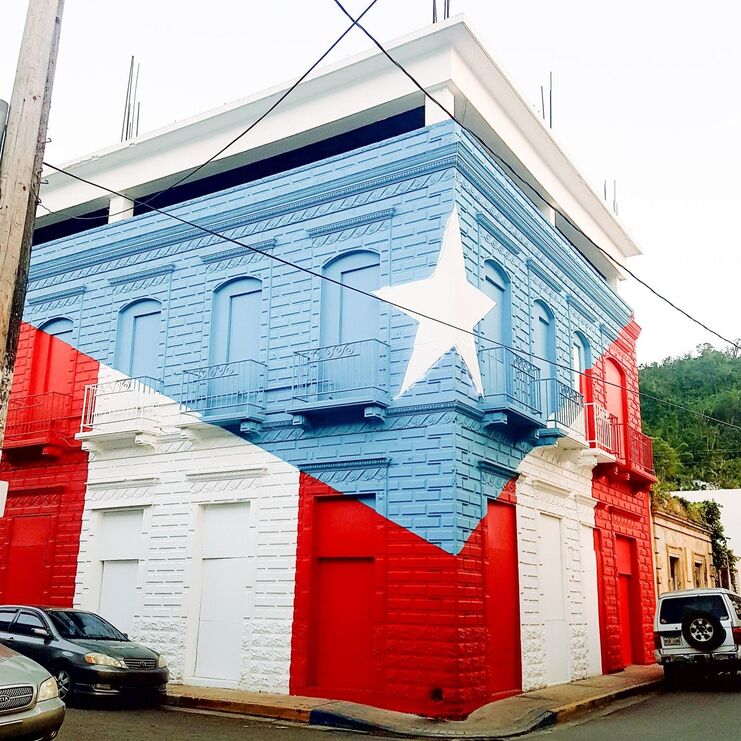 image of building with mural