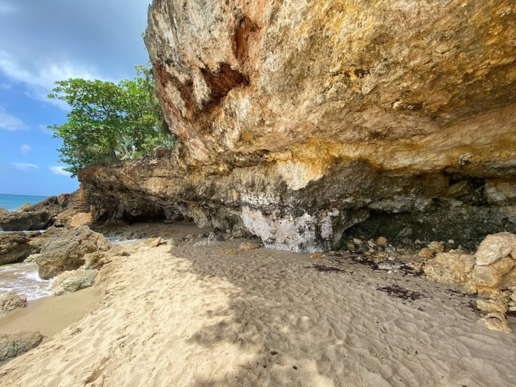 image of white rock wall formation