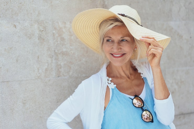 image of a woman wearing a large hat