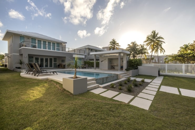 image of a house with pool