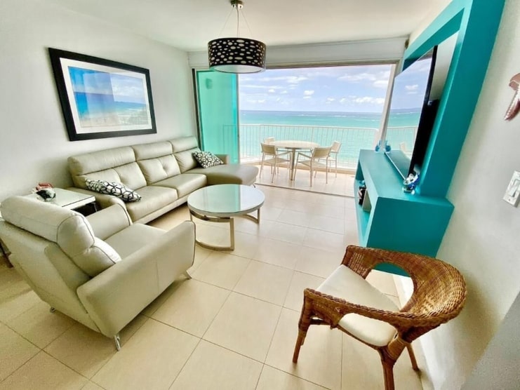 image of Isla Verde Beachfront Condo