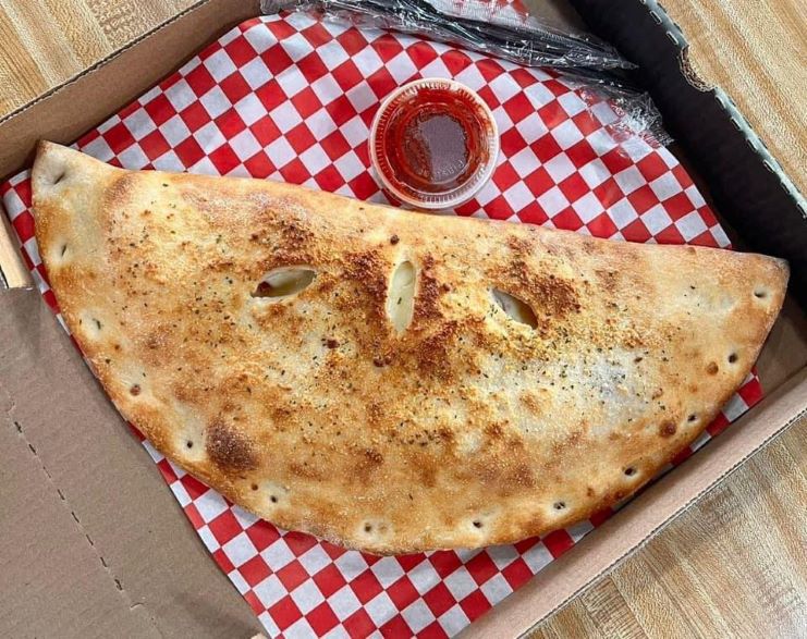 image of Papa’s Pizza's giant calzones