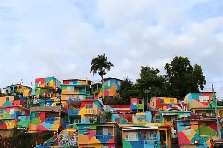 image of Colorful Houses of Cerro Cabrera