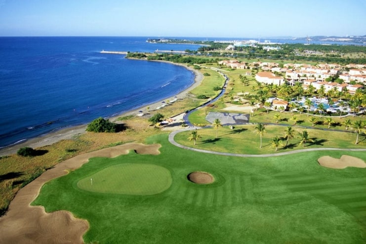 image of aerial view of Hilton Ponce