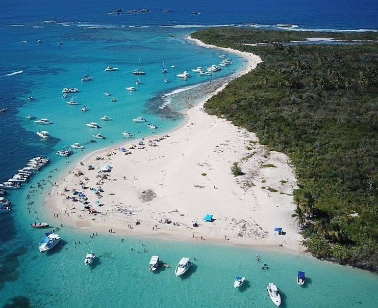 image of Icacos Beach