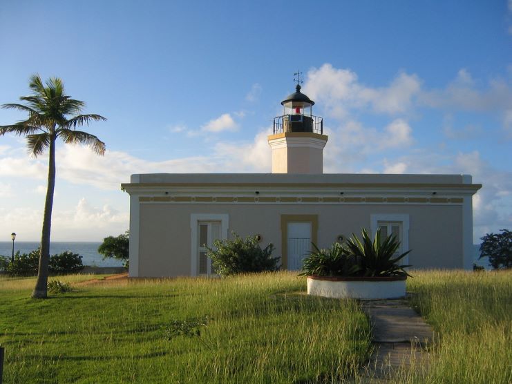 image of Punta Mulas Lighthouse