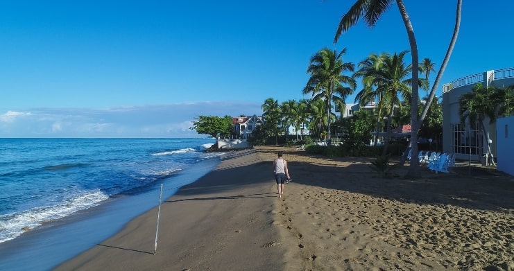 image of beach on Rincón, Puerto Rico