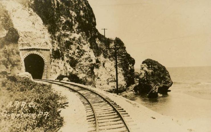 old image of Guajataca Tunnel