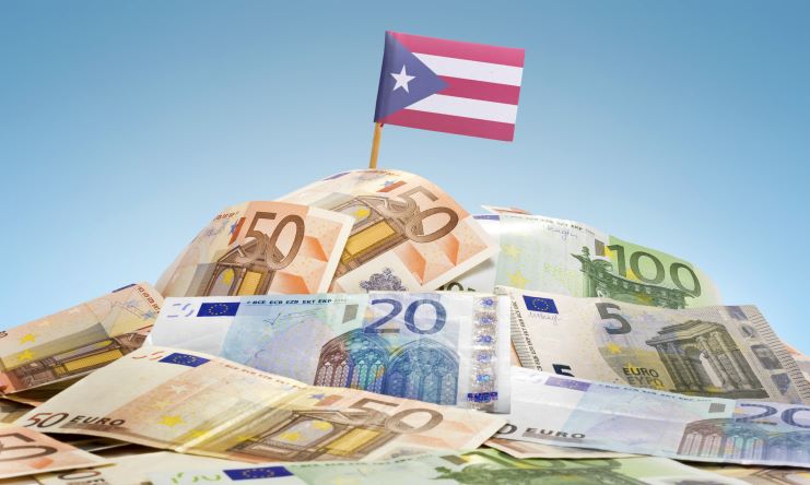 image of US Dollar and a flag of PR