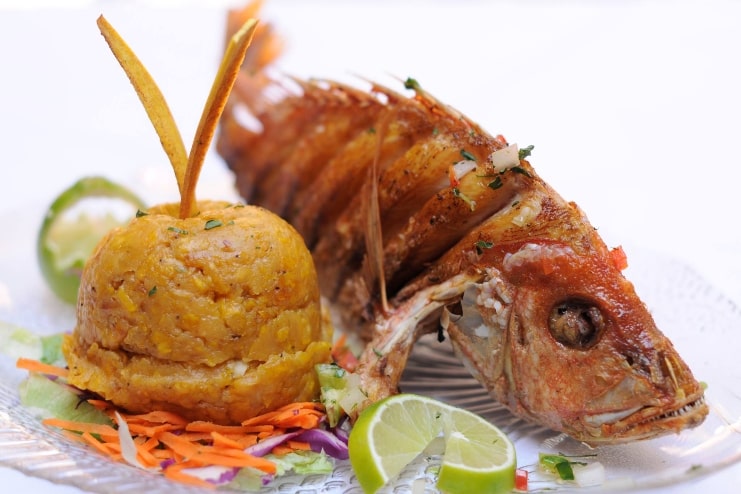 image of Fried red snapper with mofongo