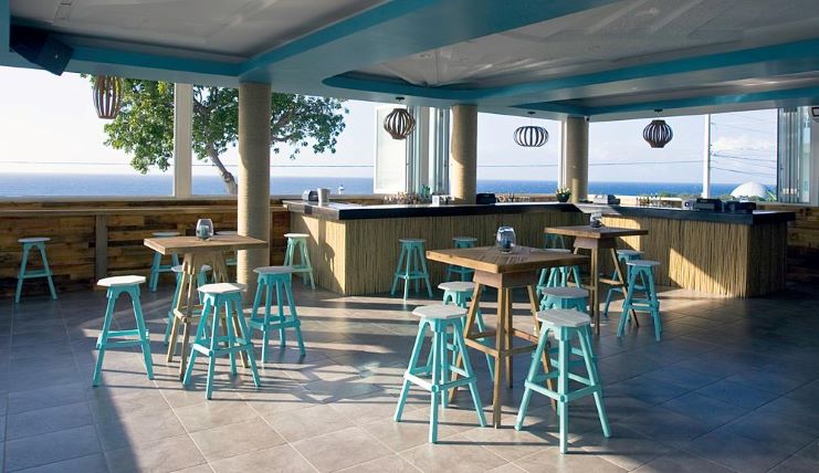 image of the Bar at The Beach House