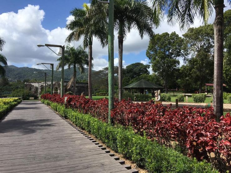 image of the entrance to the grounds