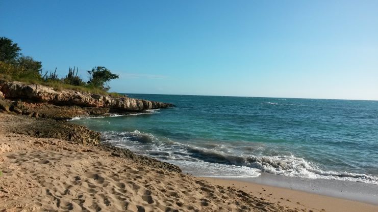 image of Playuela Beach