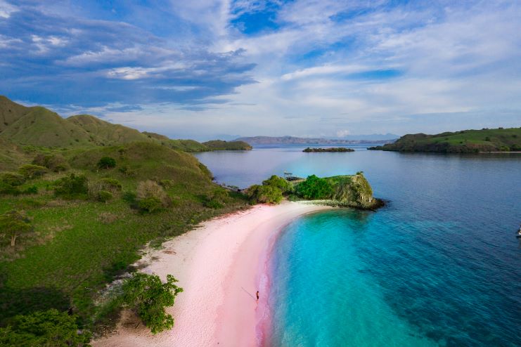 image of Pink Sands Beach