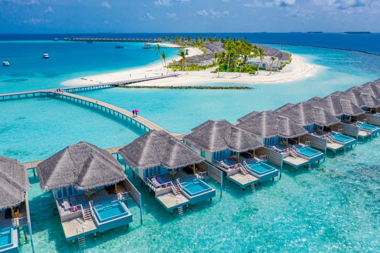 image of a luxury resort in maldives